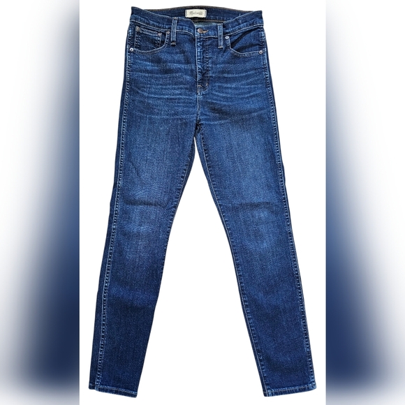 Women's 5 Piece Designer Jean Bundle, Sizes 28-30. Retails over $1100 - Picture 5 of 7